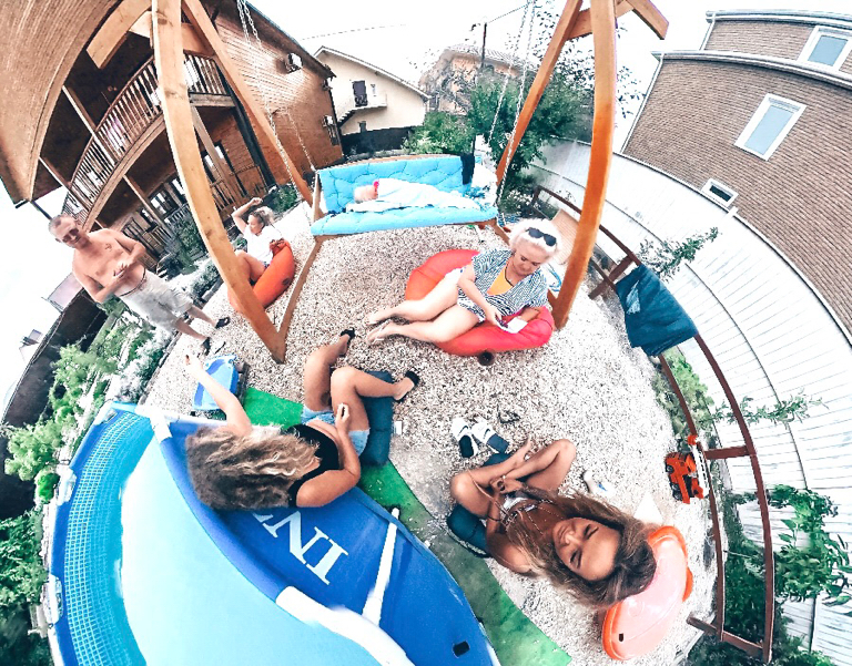 Фото отеля 2