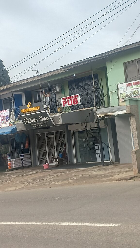 Beauty salon Dehair Diary, Accra, photo