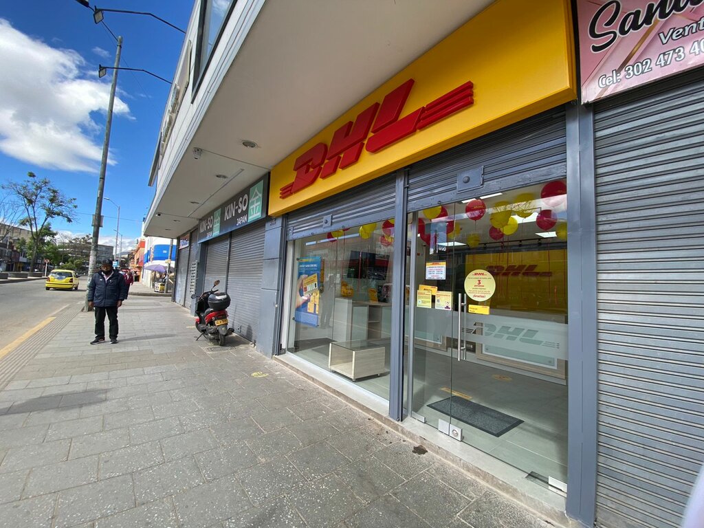 Courier services DHL, Bogota, photo