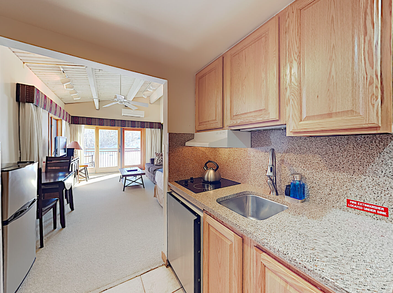 Фото The Timberline Condominiums