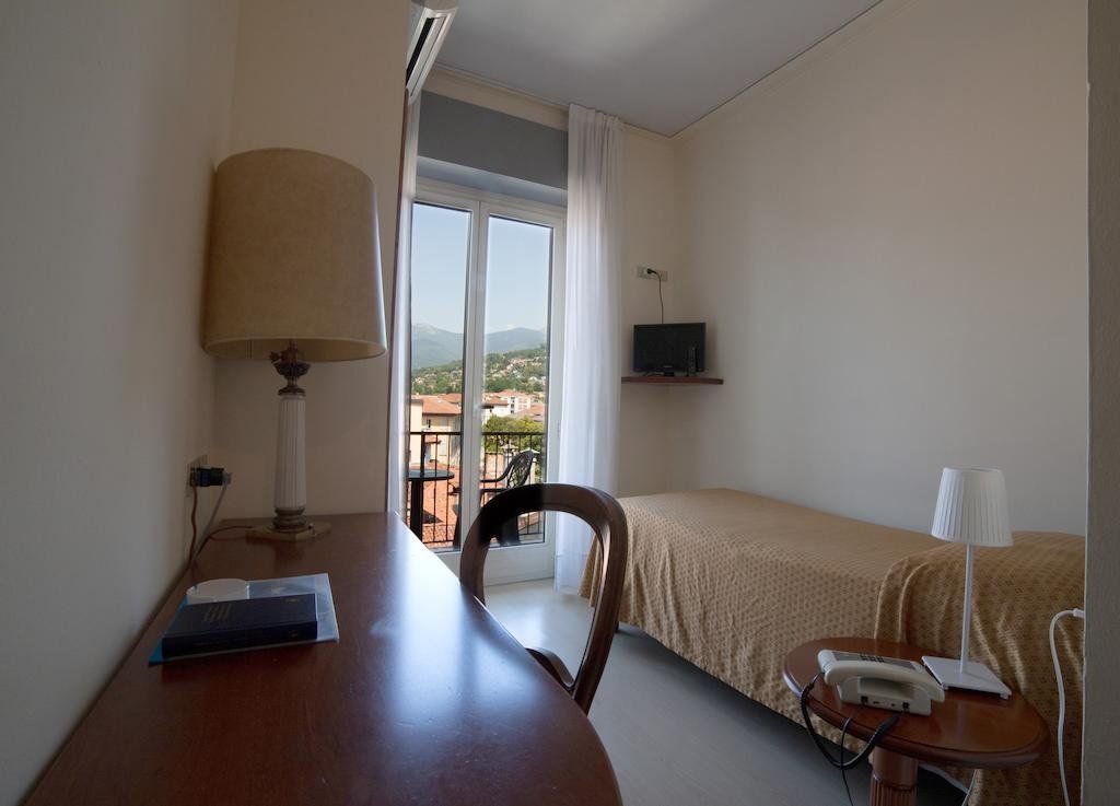 Фото Albergo Miralago