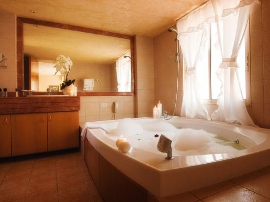 Фото Bella Riva Suite Hotel