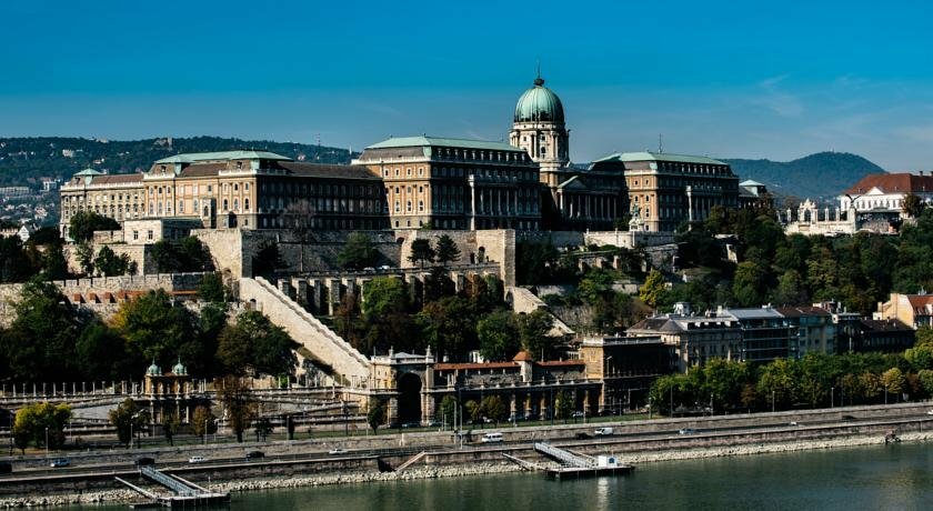Hotel Millennium Court, Budapest - Marriott Executive Apartments, Budapest, photo