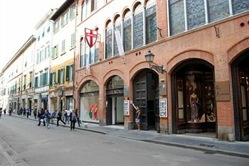 Walking Street Hostel