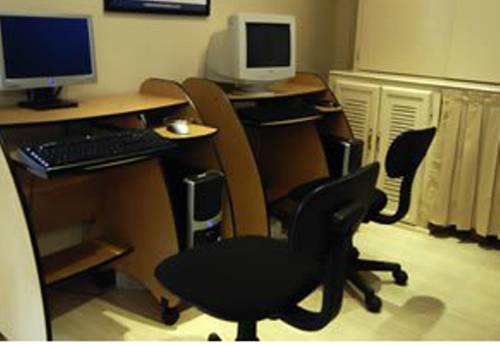 Фото Hotel El Camino Inn & Suites