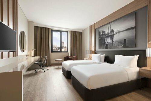 Гостиница TRYP by Wyndham Istanbul Basin Ekspres в Багджиларе