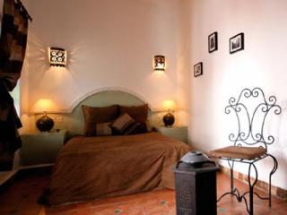 Фото Riad Al Tainam