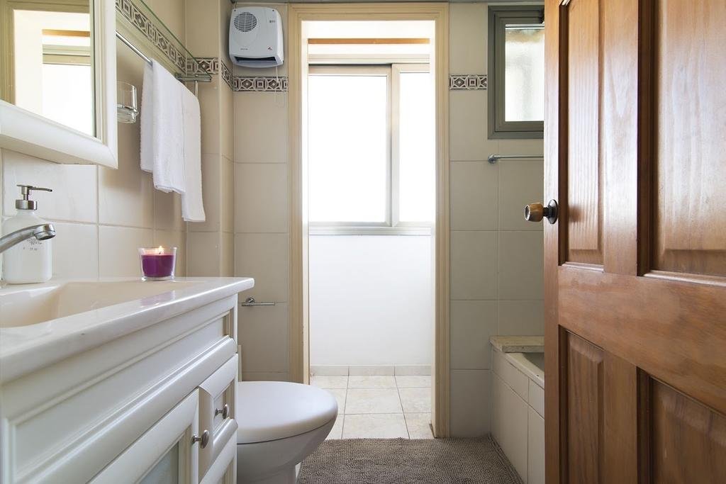 Фото Yirmiyahu Ben Yehuda 2Br Duplex