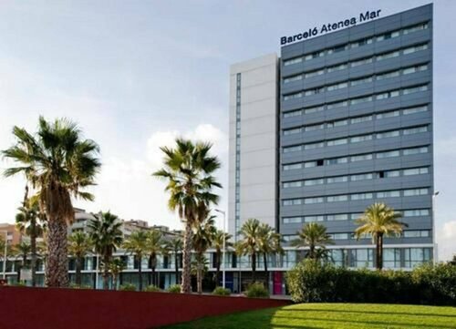 Гостиница Occidental Atenea Mar- Adults Only в Барселоне