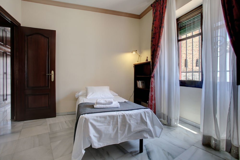 Фото Holiday House Abul Beka