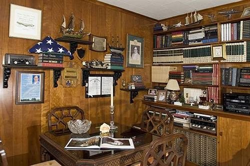 Фото Rosemarys Legacy