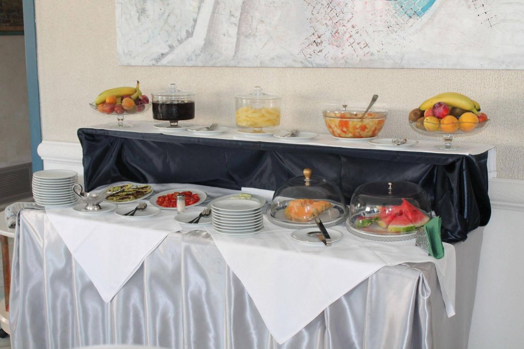 Фото Hotel Mediterraneo