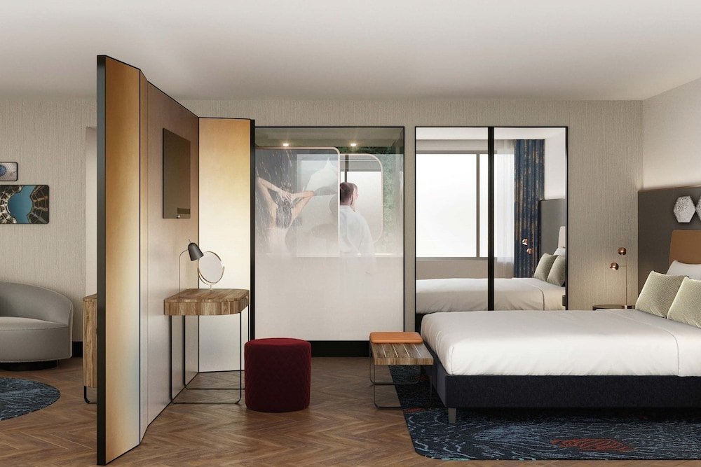 Фото Renaissance Barcelona Hotel