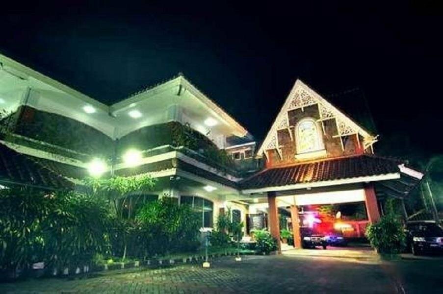Hotel Zuzu Jatingaleh, Semarang, photo