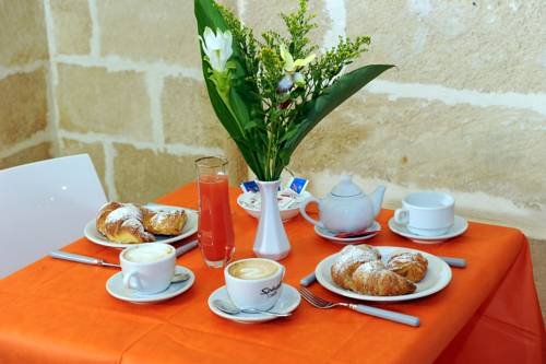 Фото Hotel L'Uomo e il Mare