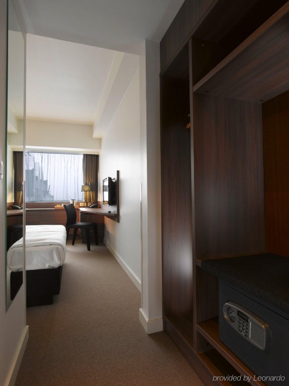 Фото Thon Hotel Brussels City Centre