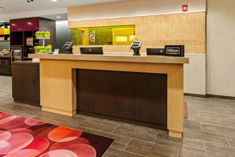Гостиница Home2 Suites by Hilton Newark Airport в Ньюарке