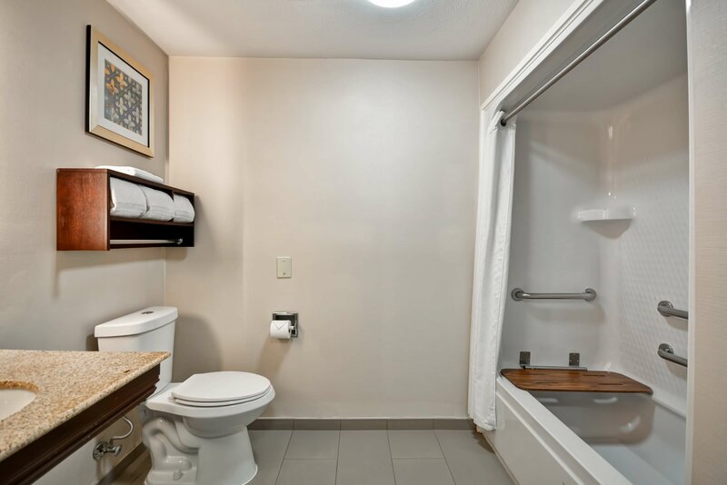 Гостиница Homewood Suites by Hilton Dallas-Lewisville в Льюисвилле