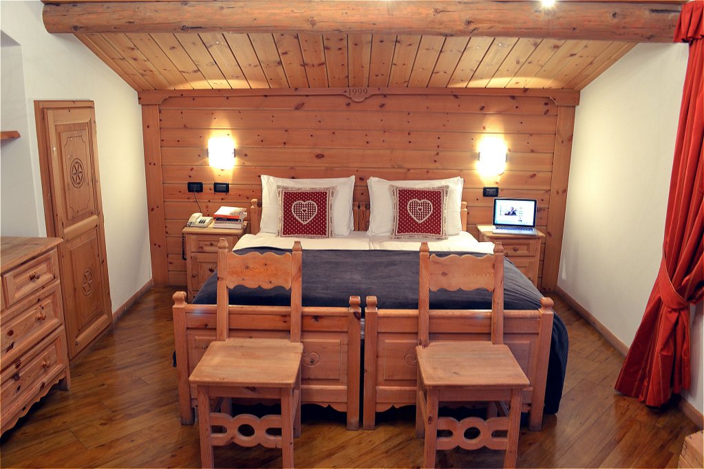 Фото Hotel Piccolo Tibet