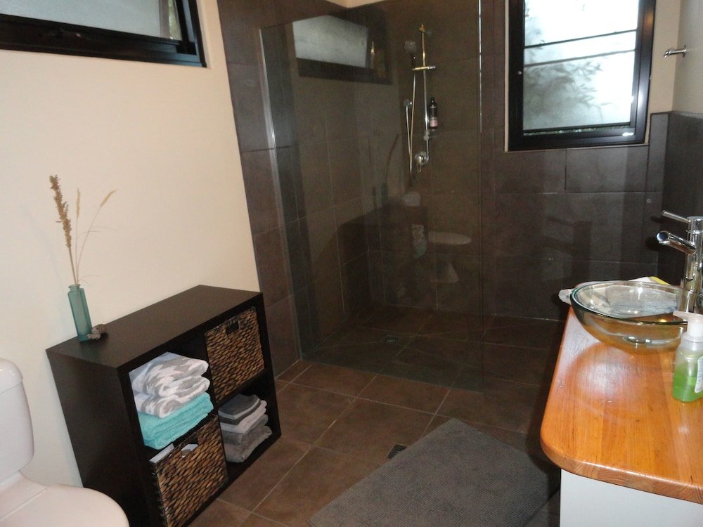 Фото Down to Earth Farm Retreat