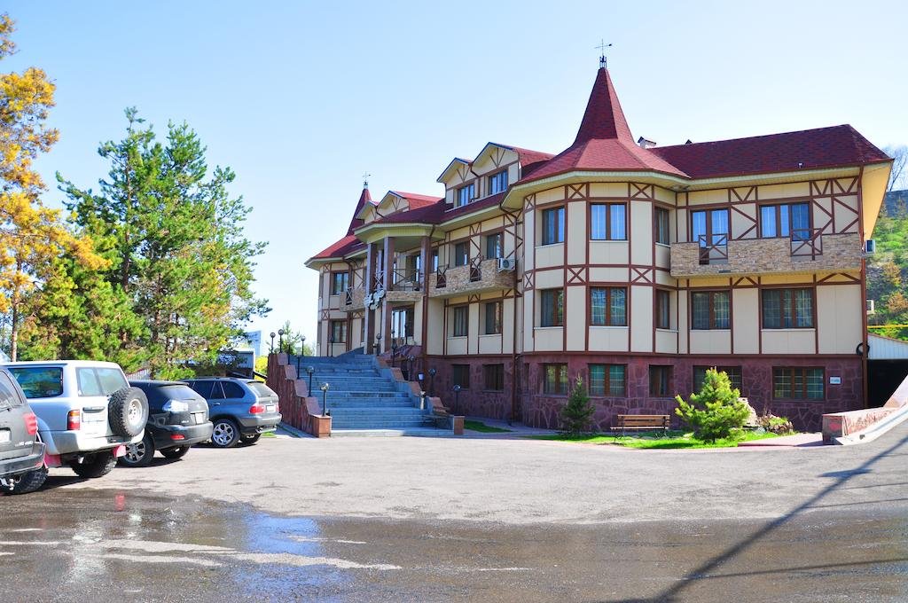 Фото отеля 1