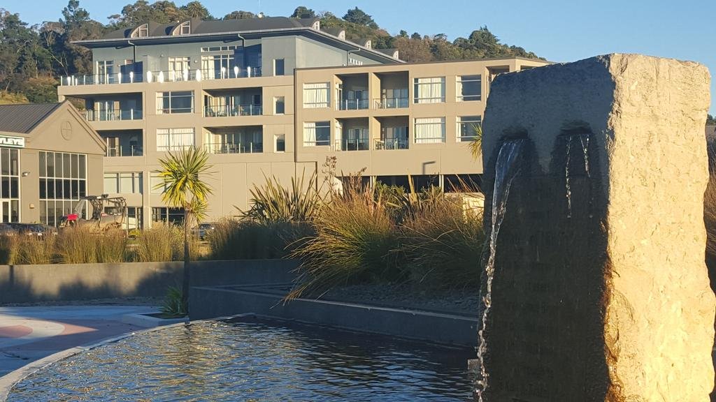 Фото Marina View Apartments