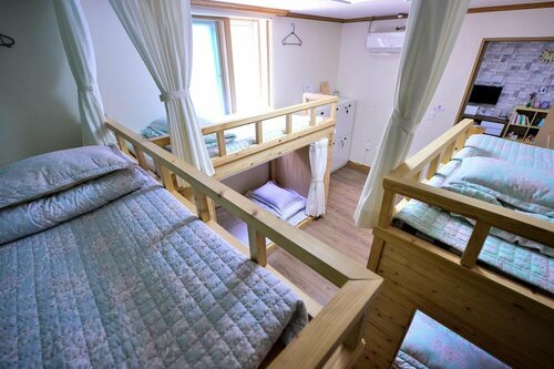 Гостиница Suncheon Dorandoran Guesthouse в Сунчхоне
