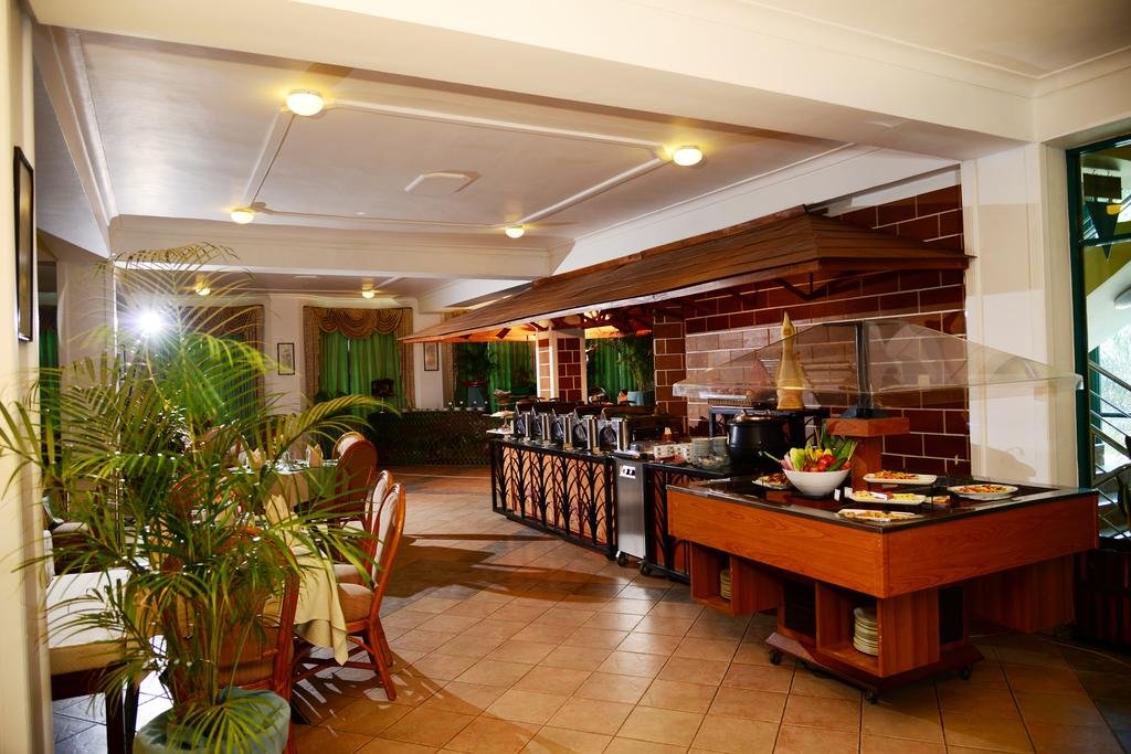 Фото The Royal Mall Kandy