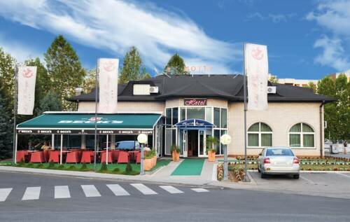 Гостиница Hotel St. Georgije в Баня-Луке
