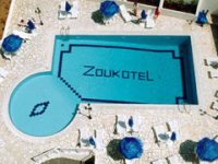 Фото Zoukotel Hotel