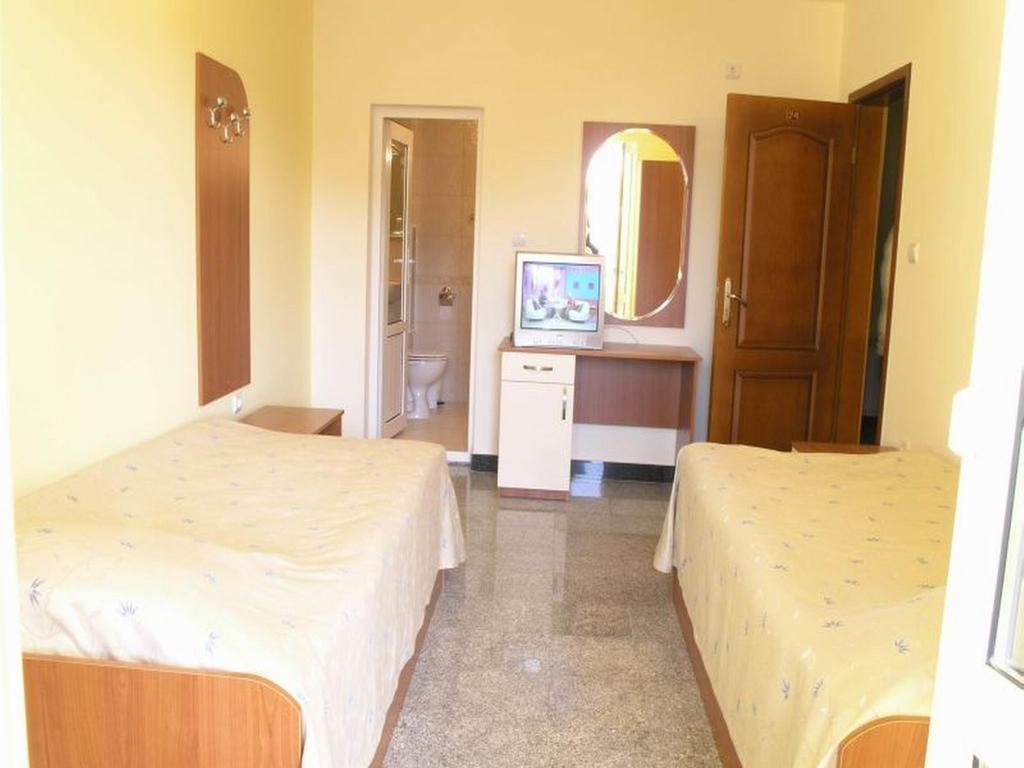 Фото Hotel Ertancom