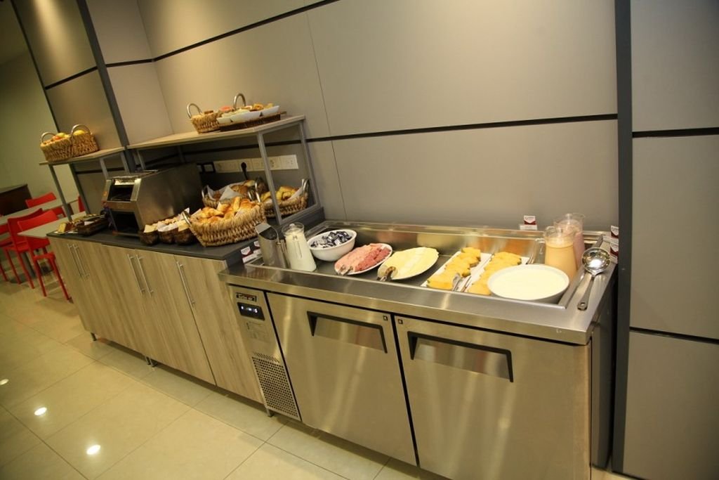 Фото Orpheo Express Hotel