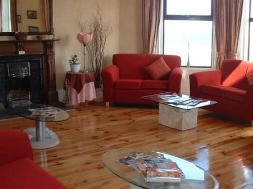Фото Clarmont Guest House