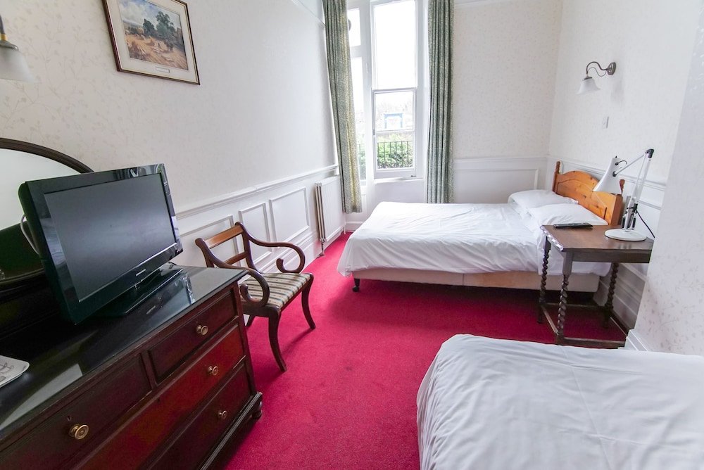 Фото Dillons Hotel - B&b