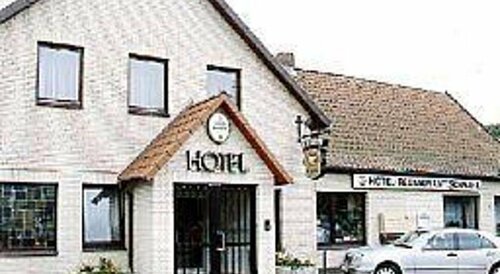 Гостиница Hotel Schnarr в Целле