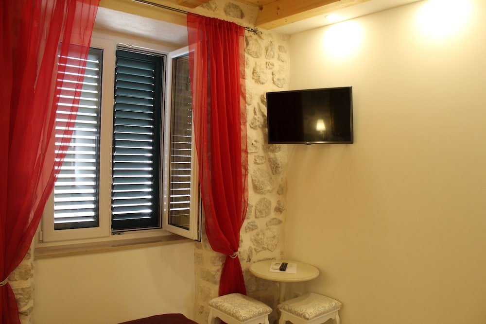 Фото Villa Sigurata, Cubranoviceva 15