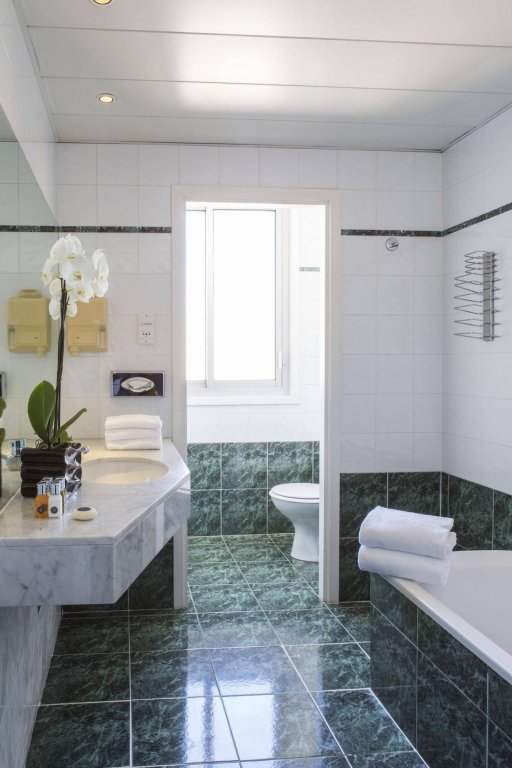 Фото Anantara Plaza Nice 