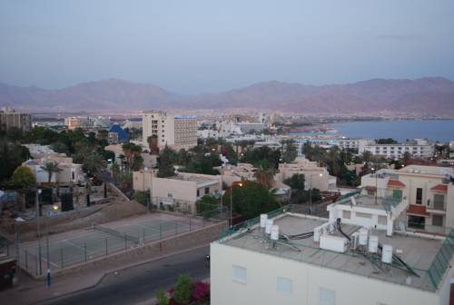 Фото Lev Eilat Suites