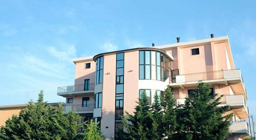 Гостиница Albergo Villa Marchese в Сан-Джованни-Ротондо