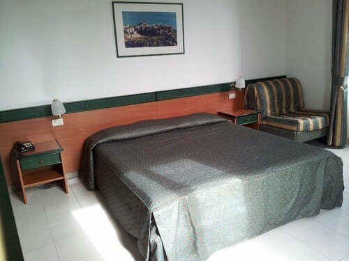 Гостиница Eden Hotel