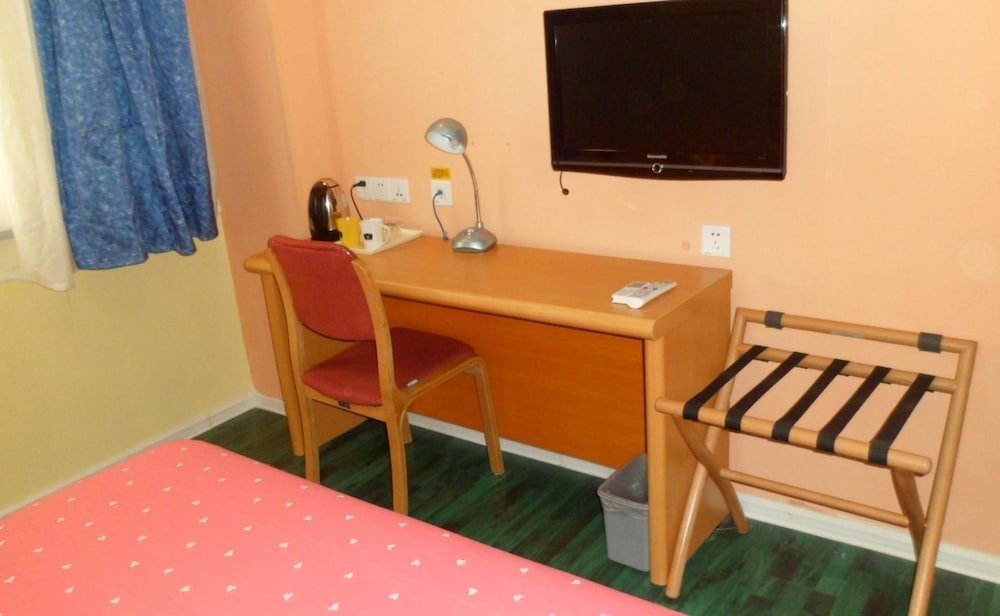 Фото Rujia Express Hotel