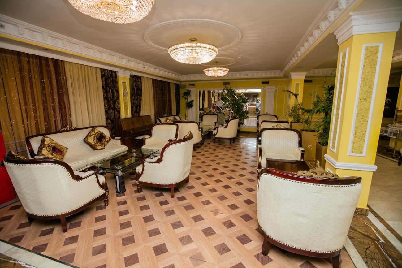 Фото отеля 2