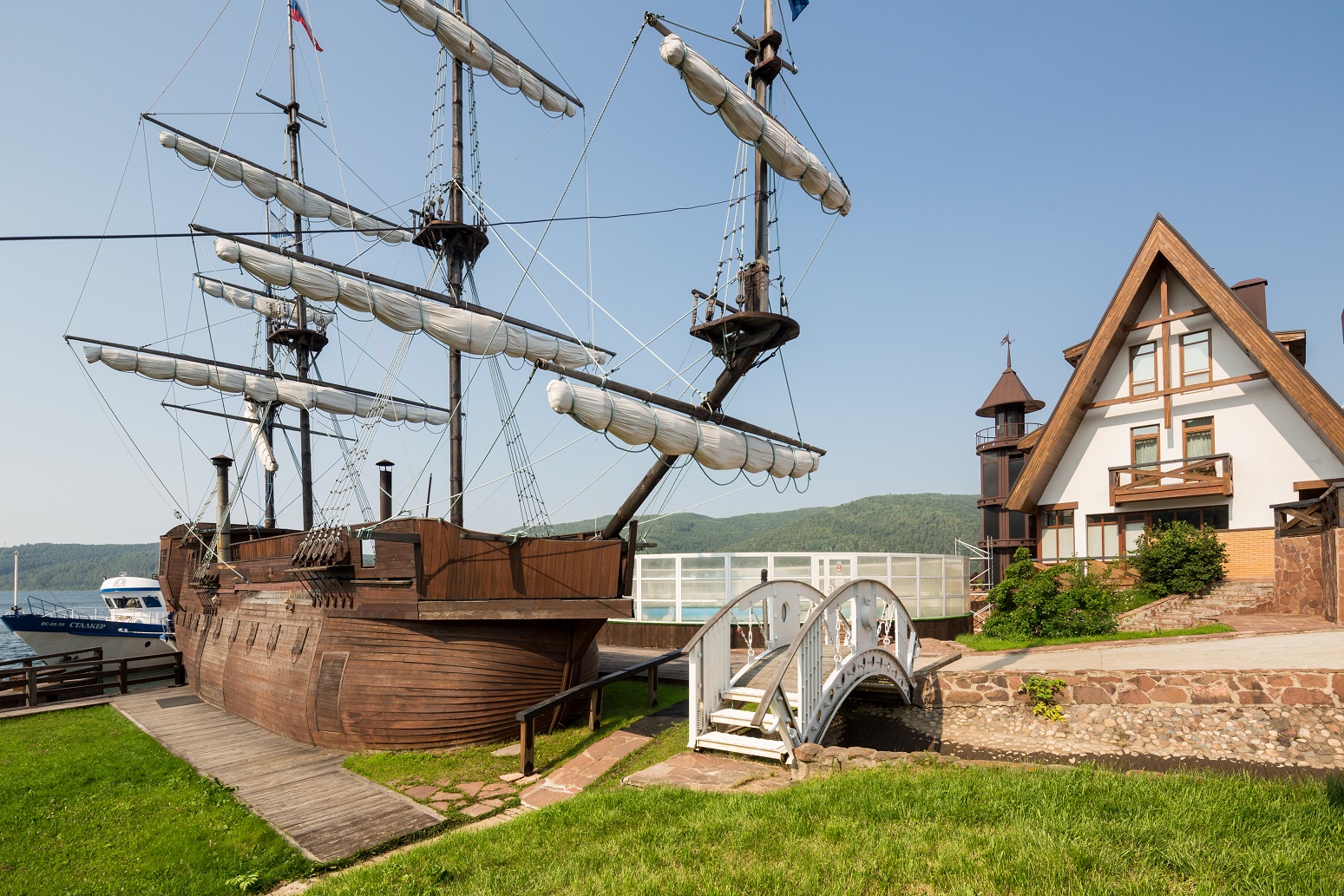 Фото отеля 4