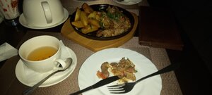 Kafe Mariya (ulitsa Ordzhonikidze, 2) ، مقهى