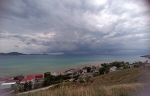 Домик у моря