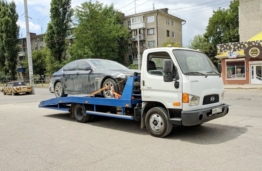 Auto technical assistance, car evacuation Leon, Korolev, photo