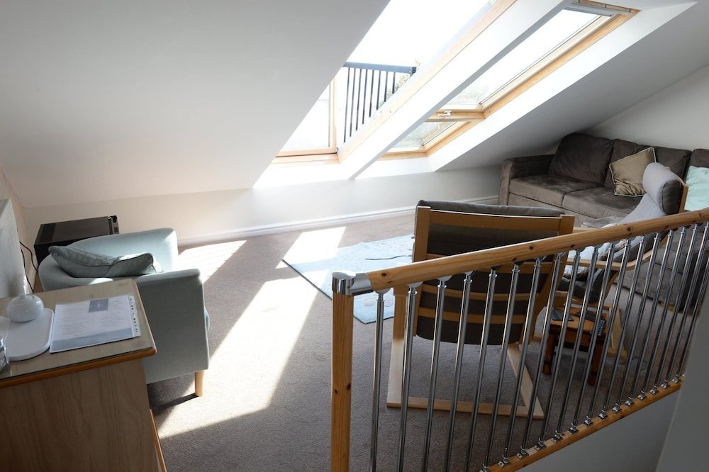 Фото Tides Reach Guest House