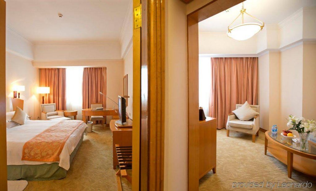 Фото Wuxi Jin Jiang Grand Hotel