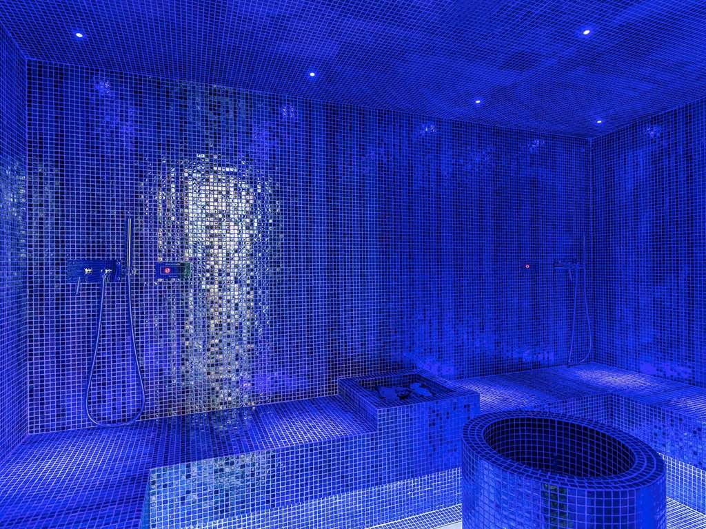 Фото Mercure Almaty City Center