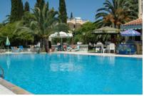 Фото Zefiros Apartments